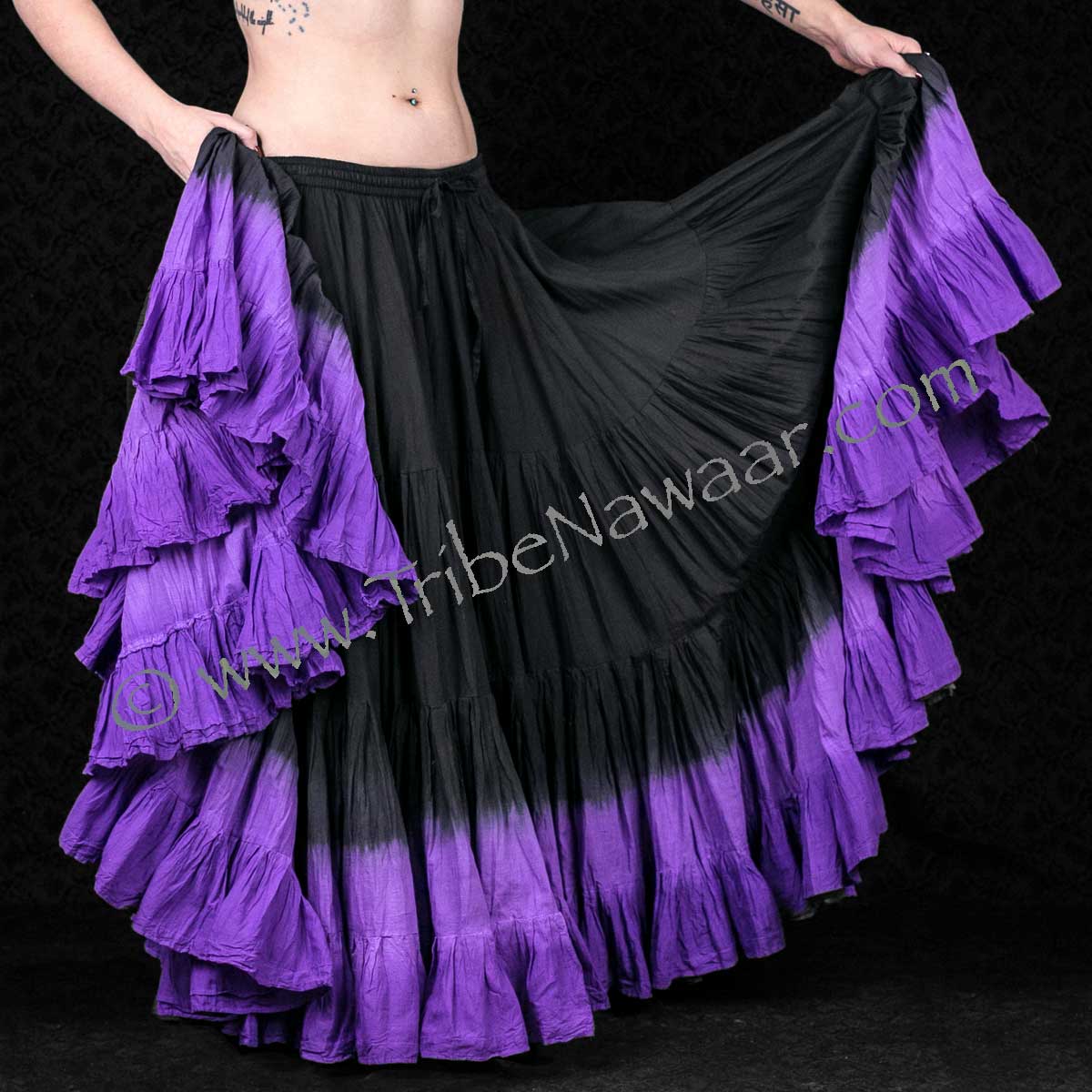 purple skirt black top