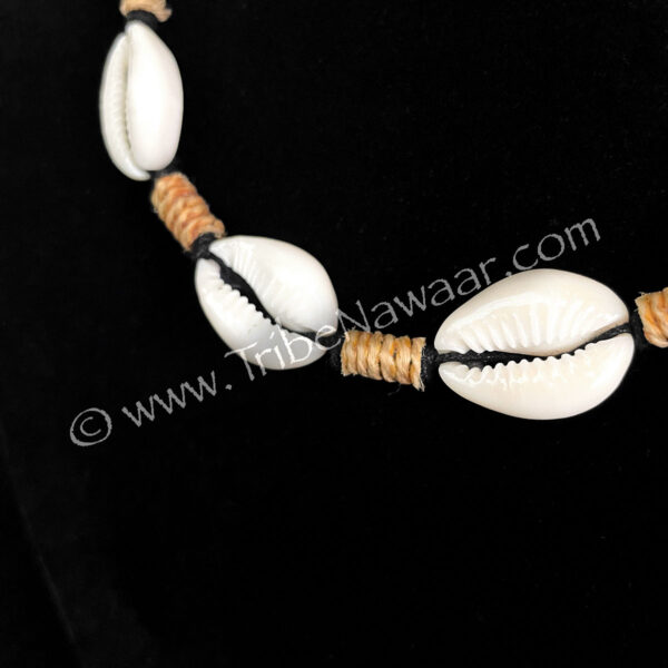 Cowrie Shell Necklace (Consignment vigree1-17)