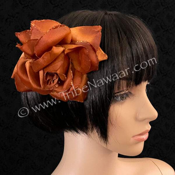 Aunika Flower Hair Clip (Consignment kgmc1-88)